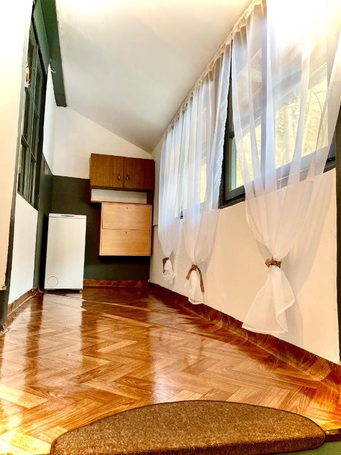 Апартаменты Apartament Rustic In Centrul Istoric Брашов Экстерьер фото